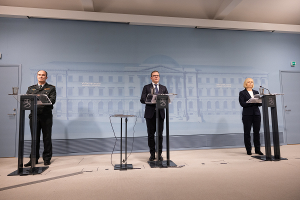 Government Closes Entire Eastern Border for Two Weeks; PM Orpo: Russia Created It. It Can End It. Government Closes Entire Eastern Border for Two Weeks; PM Orpo: Russia Created It. It Can End It.