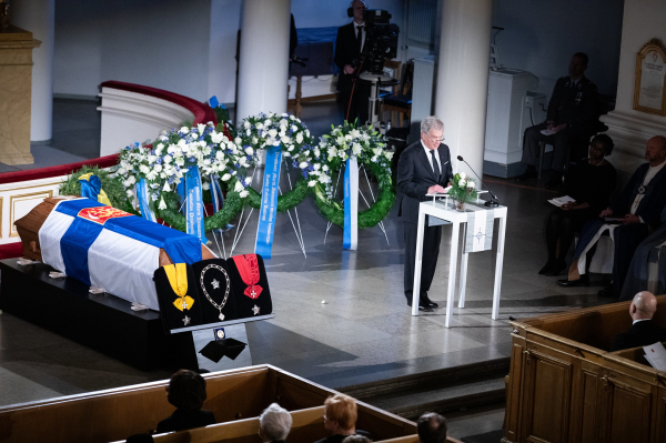 GALLERY: Former Finnish President, ‘Eternal Refugee’ and Nobel Peace Prize Laureate Martti Ahtisaari Laid to Rest GALLERY: Former Finnish President, ‘Eternal Refugee’ and Nobel Peace Prize Laureate Martti Ahtisaari Laid to Rest