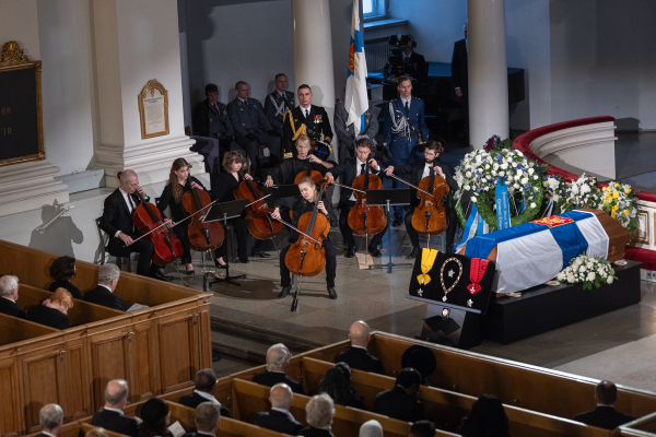 GALLERY: Former Finnish President, ‘Eternal Refugee’ and Nobel Peace Prize Laureate Martti Ahtisaari Laid to Rest GALLERY: Former Finnish President, ‘Eternal Refugee’ and Nobel Peace Prize Laureate Martti Ahtisaari Laid to Rest