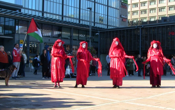 Demo in Helsinki mourns Gaza victims, demands recognition of Palestinian state